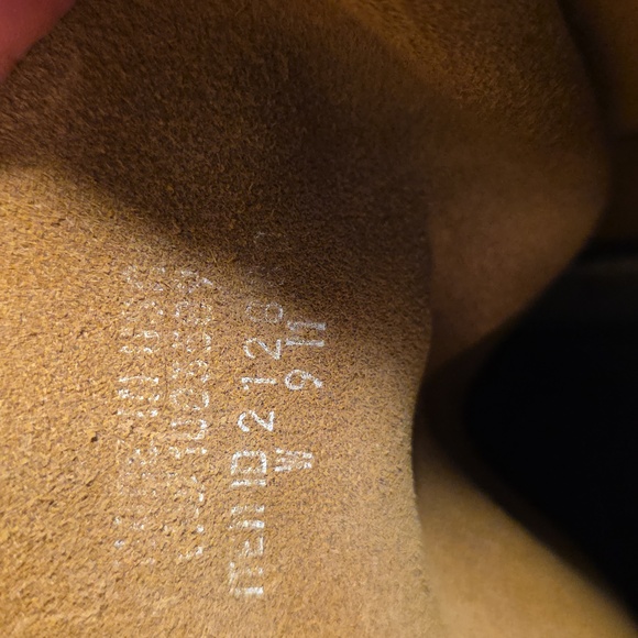 L.L. Bean Womens Brown and Navy Duck Boots - Picture 5 of 6